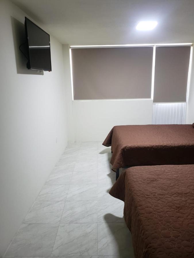 Hotel Estadia レオン エクステリア 写真
