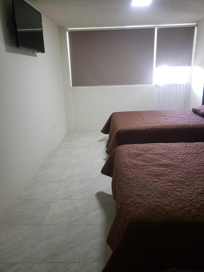 Hotel Estadia レオン エクステリア 写真